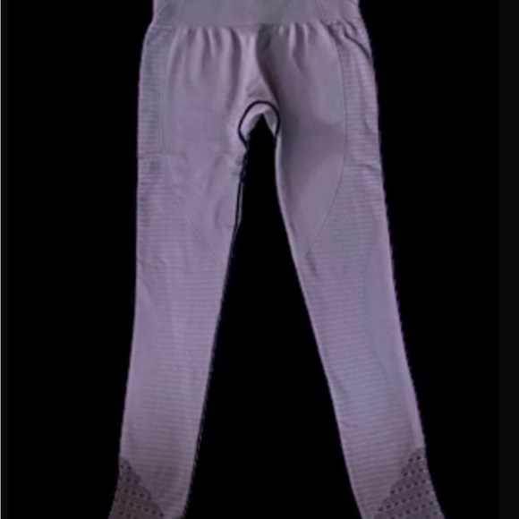 Woman’s Gymshark size Small bundle of 6 leggings - Picture 1 of 6